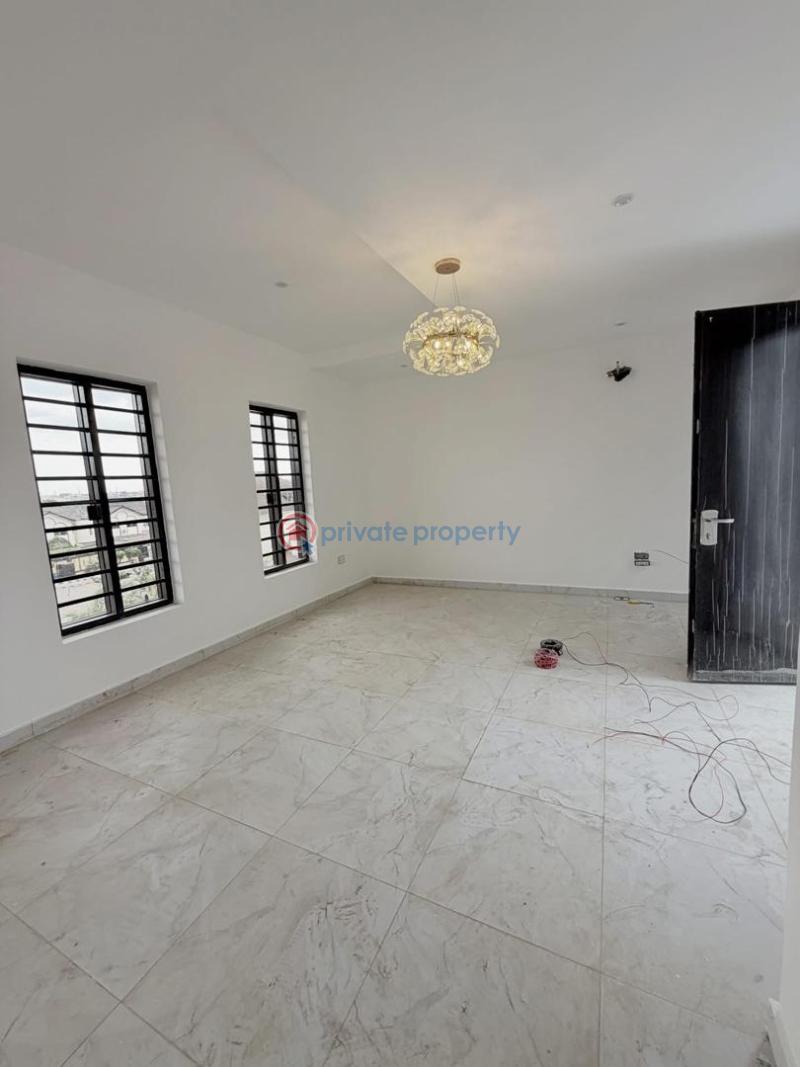5 bedroom Detached Duplex For Sale Omole Phase 1 Ikeja Lagos - 6