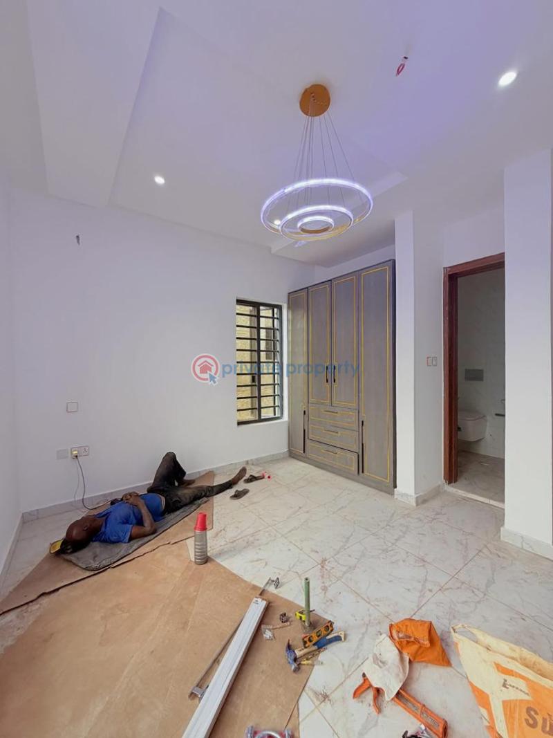 5 bedroom Detached Duplex For Sale Omole Phase 1 Ikeja Lagos - 7