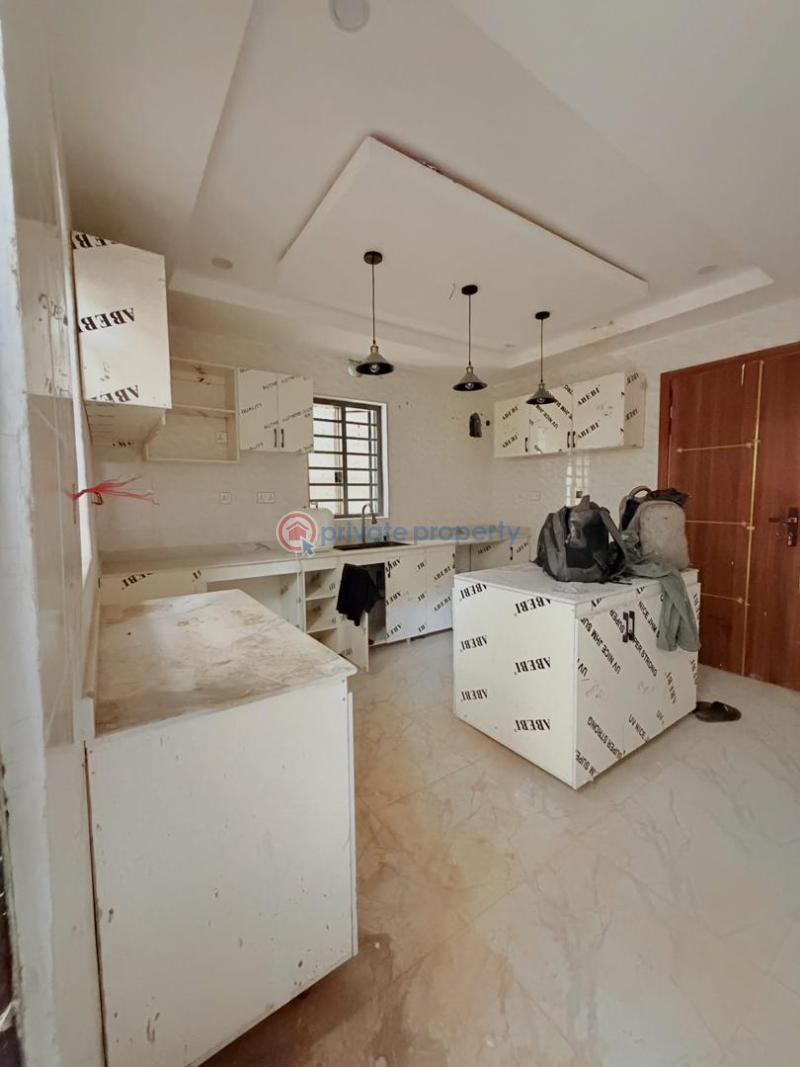 5 bedroom Detached Duplex For Sale Omole Phase 1 Ikeja Lagos - 1