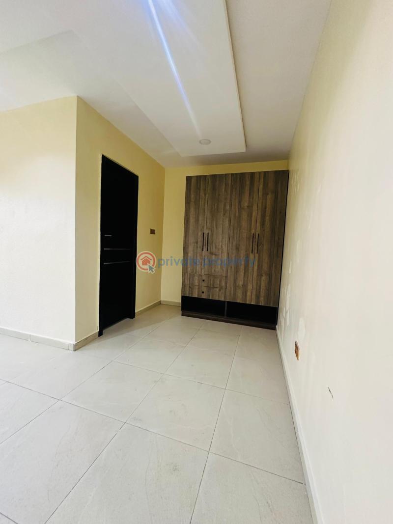 4 bedroom Semi detached Duplex For Sale Anthony Village Maryland Lagos - 11