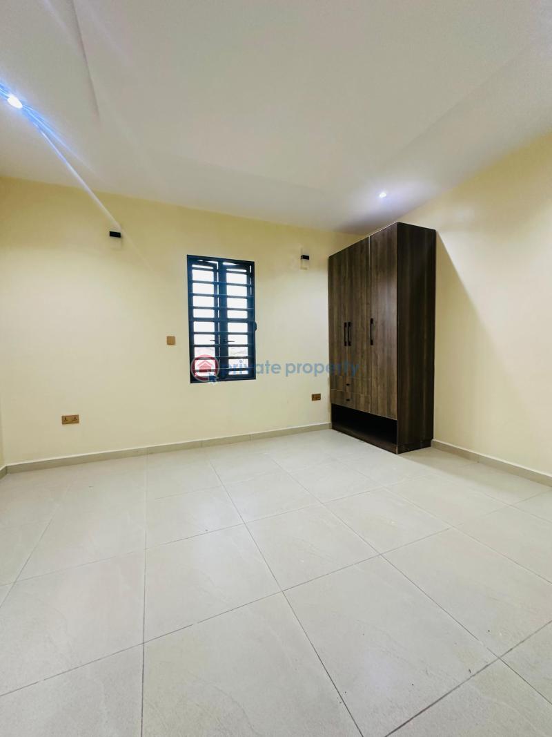 4 bedroom Detached Duplex For Sale Anthony Village Maryland Lagos - 3