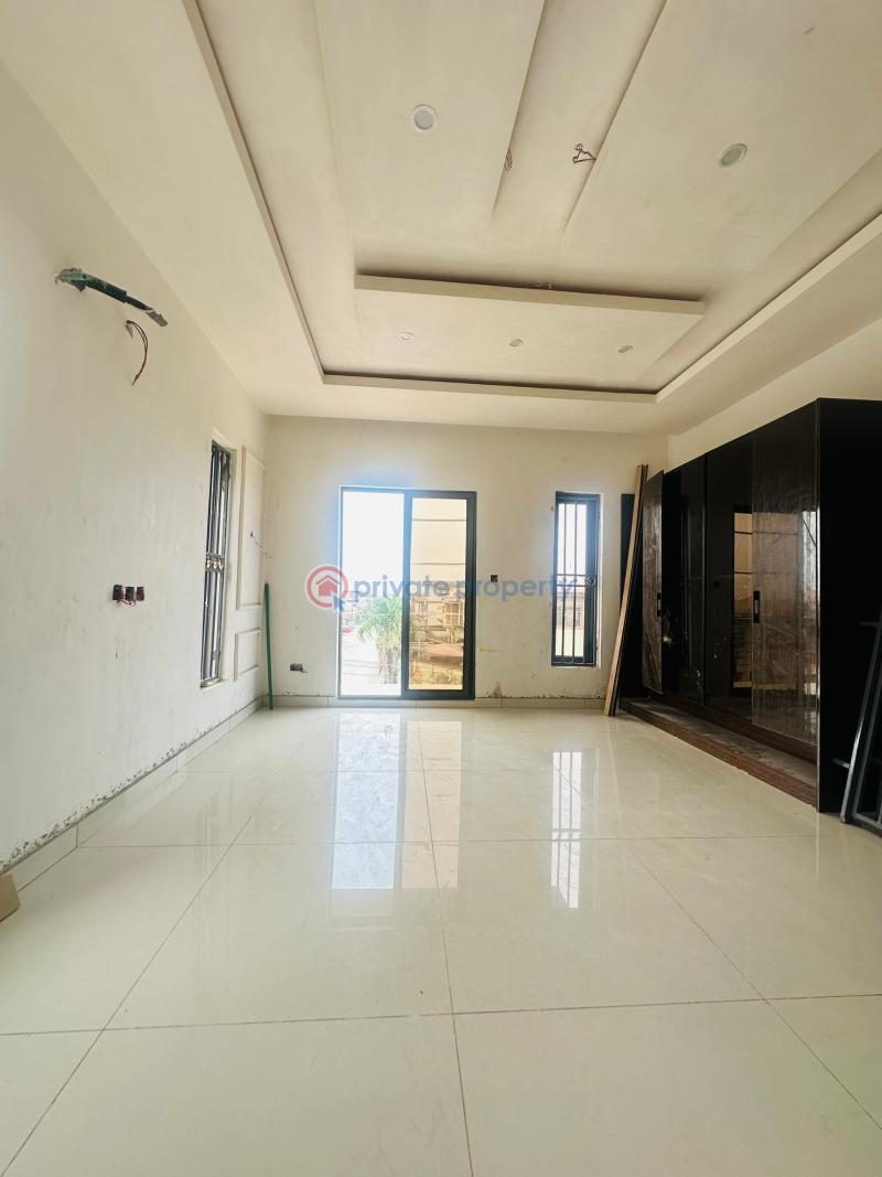 4 bedroom Semi detached Duplex For Sale Maryland, Lagos Maryland Lagos - 9