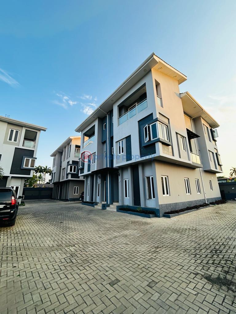 Excellently built 4 bedroom semi detached duplex with bq - 11 4 bedroom Semi detached Duplex For Sale Ikeja GRA Lagos - 11