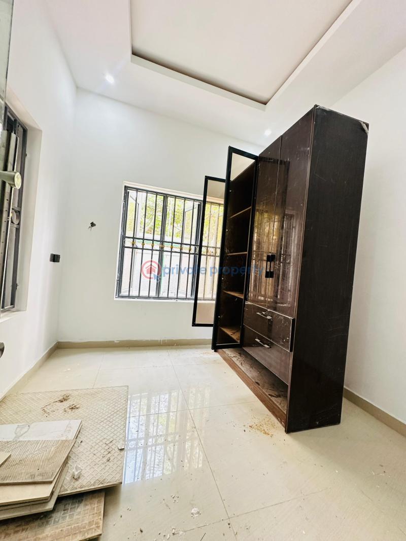 4 bedroom Semi detached Duplex For Sale Anthony Village Maryland Lagos - 7