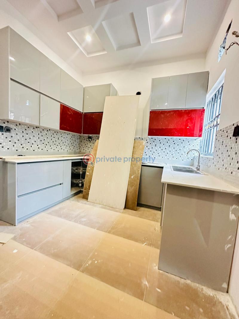 4 bedroom Semi detached Duplex For Sale Anthony Village Maryland Lagos - 9