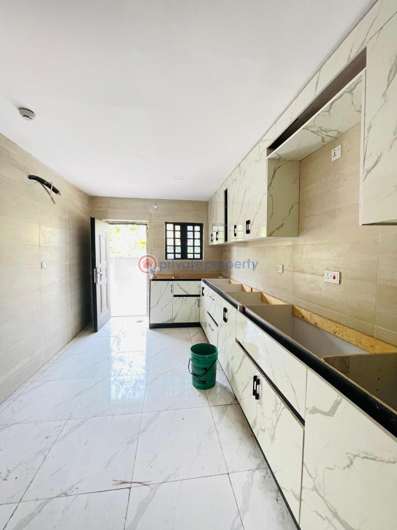 4 bedroom Terraced Duplex For Sale Maryland Lagos - 6