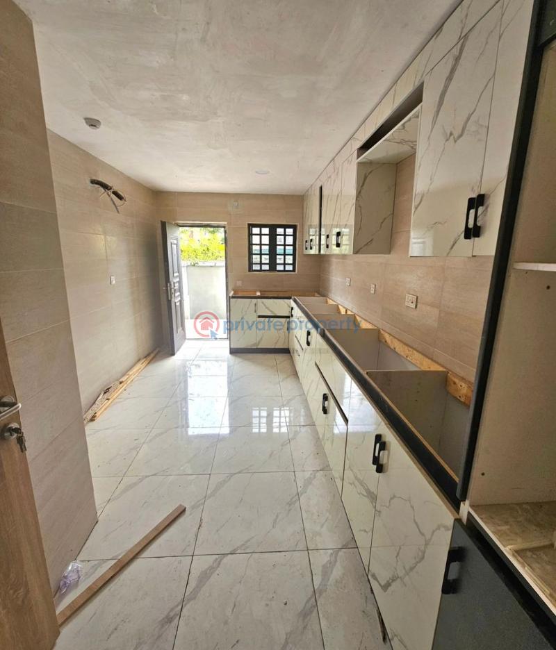 4 bedroom Terraced Duplex For Sale Maryland Lagos - 3