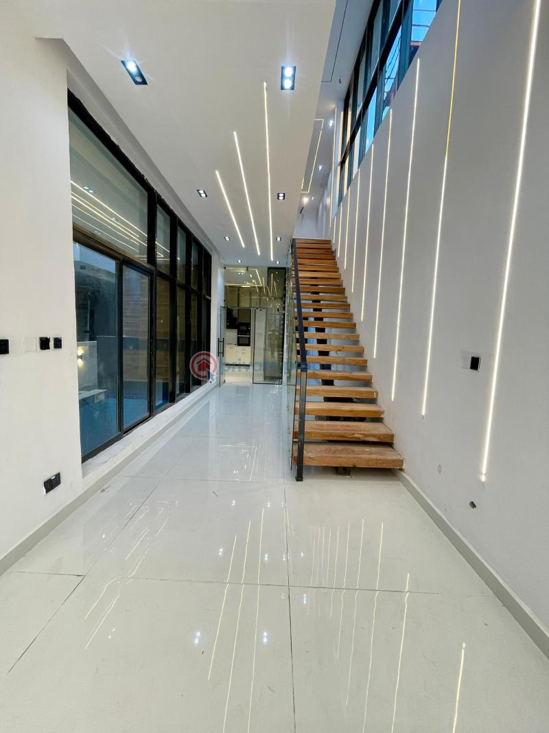 5 bedroom Detached Duplex For Sale Chevron Drive Lekki Lagos - 13