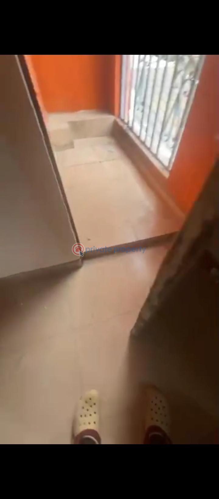 Mini Flat For Rent Off Apata Shomulu Shomolu Lagos - 3
