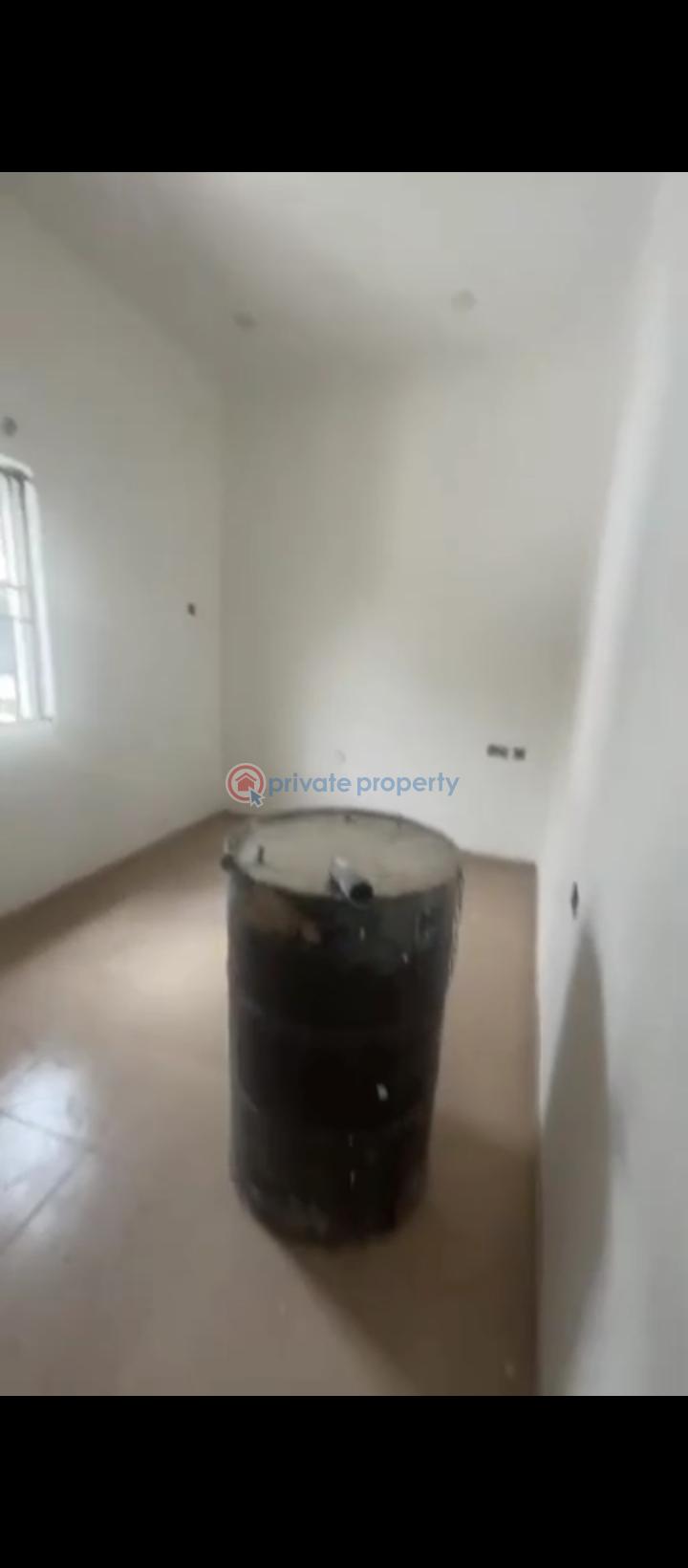 Mini Flat For Rent Off Apata Shomulu Shomolu Lagos - 0