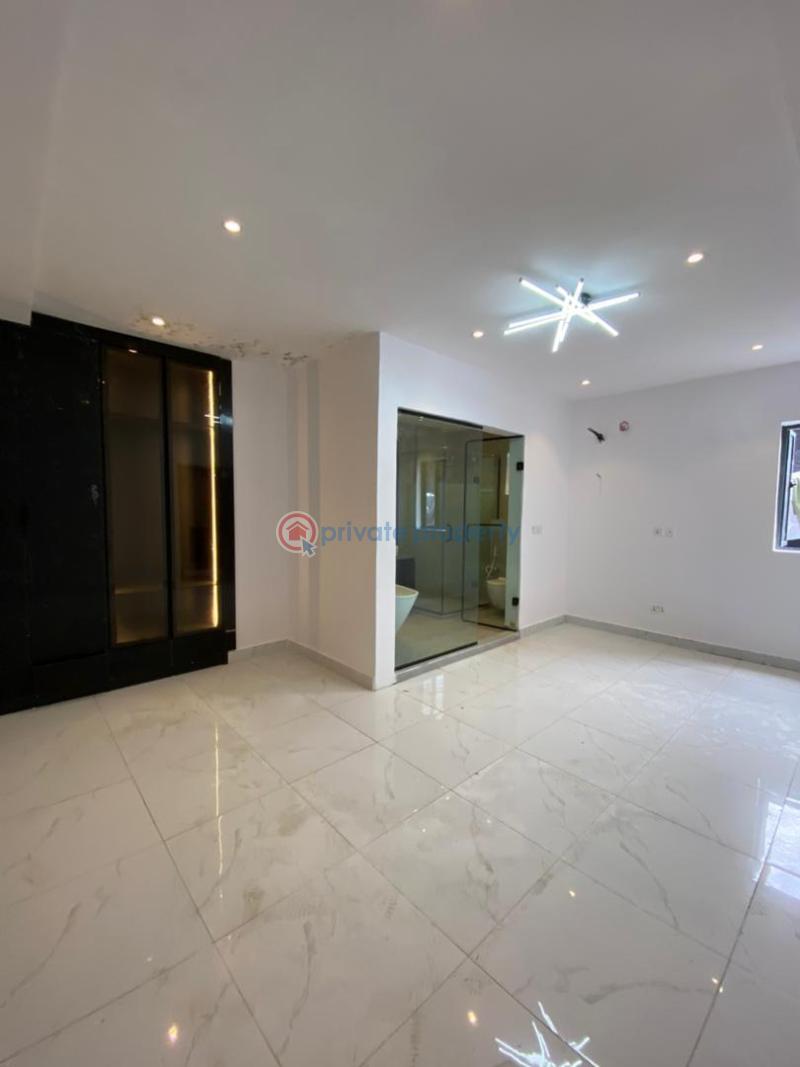 1 bedroom Mini Flat For Sale Lekki Phase 1 Lagos - 5