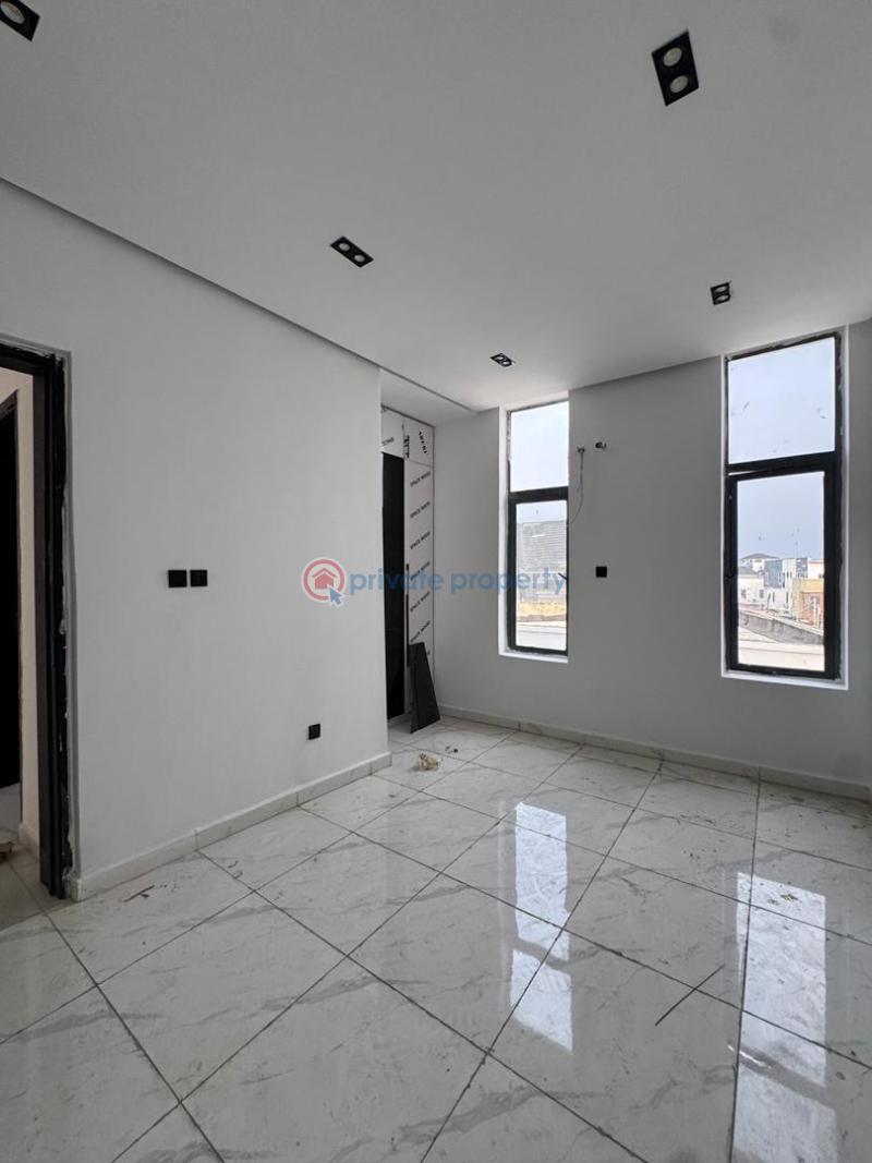 1 bedroom Flat & Apartment For Sale Ologolo Lekki Lagos - 8