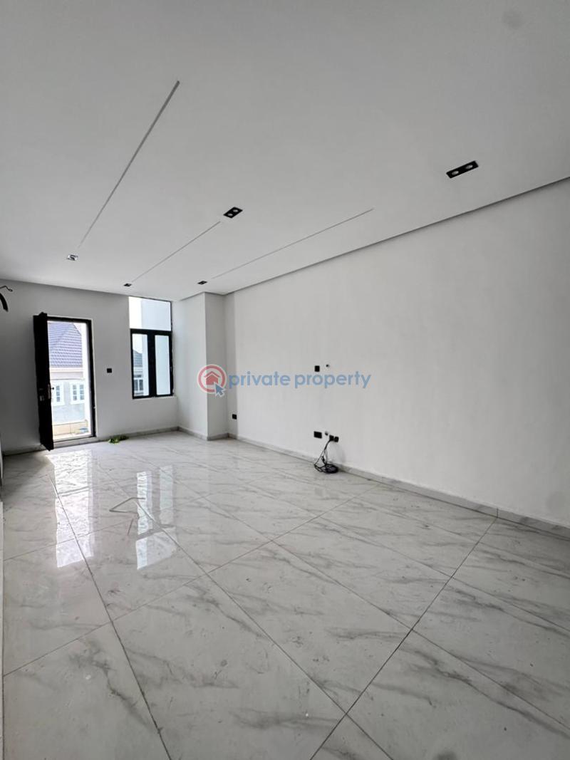 1 bedroom Flat & Apartment For Sale Ologolo Lekki Lagos - 3