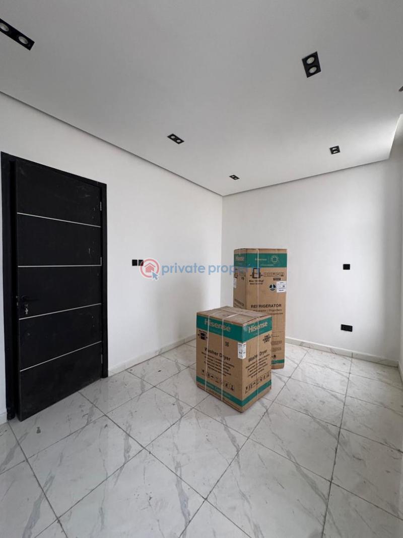 1 bedroom Flat & Apartment For Sale Ologolo Lekki Lagos - 2