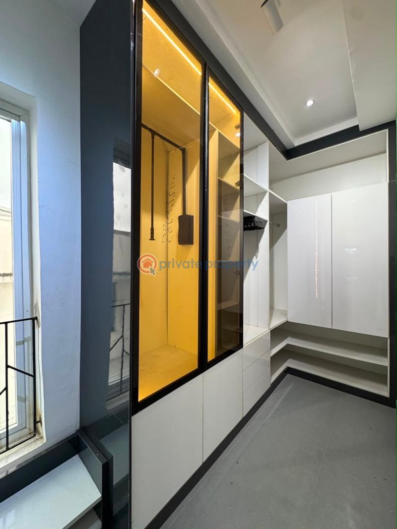 2 bedroom Block Of Flats For Sale Lekki Phase 1 Right Hand Side Lekki Phase 1 Lagos - 1
