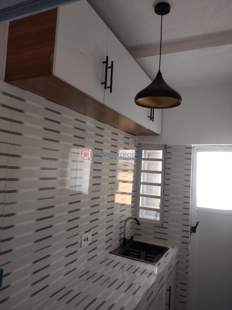 2 bedroom Block Of Flats For Rent Behind Gtbank Off Ojuelegba Road Surulere Ojuelegba Surulere Lagos - 2