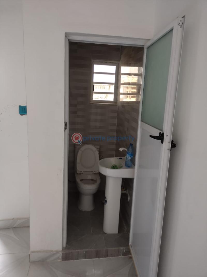 2 bedroom Block Of Flats For Rent Behind Gtbank Off Ojuelegba Road Surulere Ojuelegba Surulere Lagos - 5