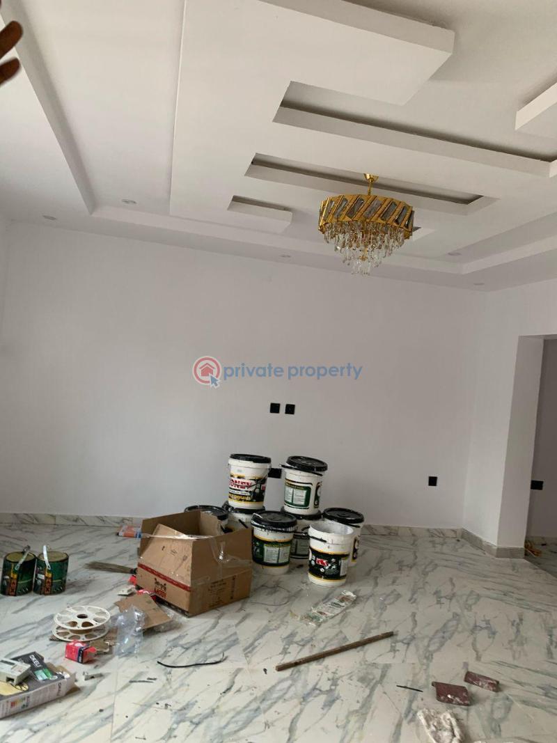 House For Rent At S & T Estate, Jericho Gra Ibadan Oyo - 1