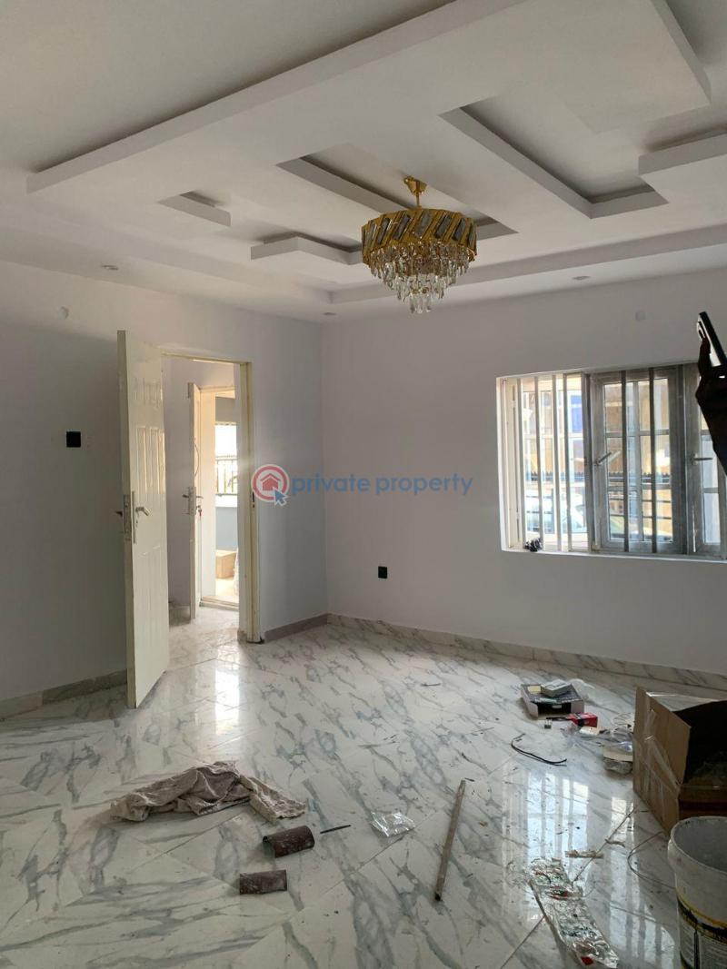 House For Rent At S & T Estate, Jericho Gra Ibadan Oyo - 0