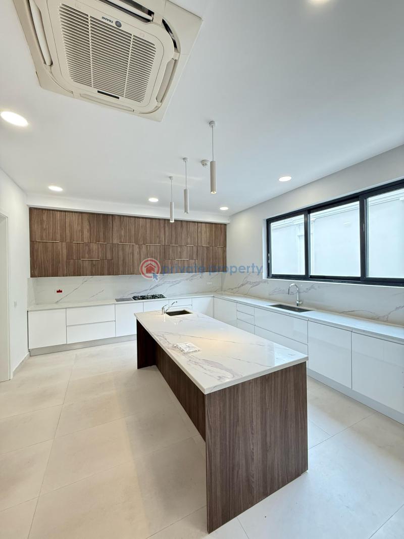 Exclusive 4 bedroom maisonette with swimming pool - 11 4 bedroom Block Of Flats For Sale Ikoyi Lagos - 11