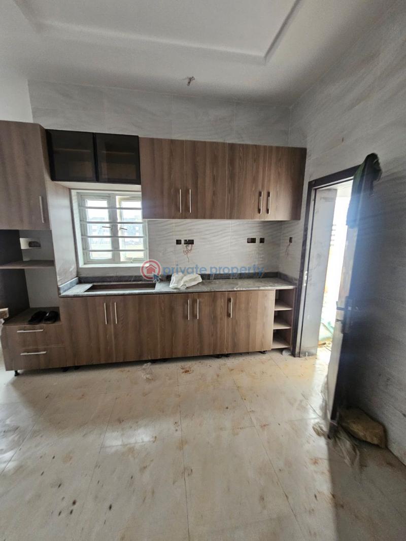 4 bedroom Semi detached Duplex For Sale Maryland Secured Estate Mende Maryland Lagos - 6