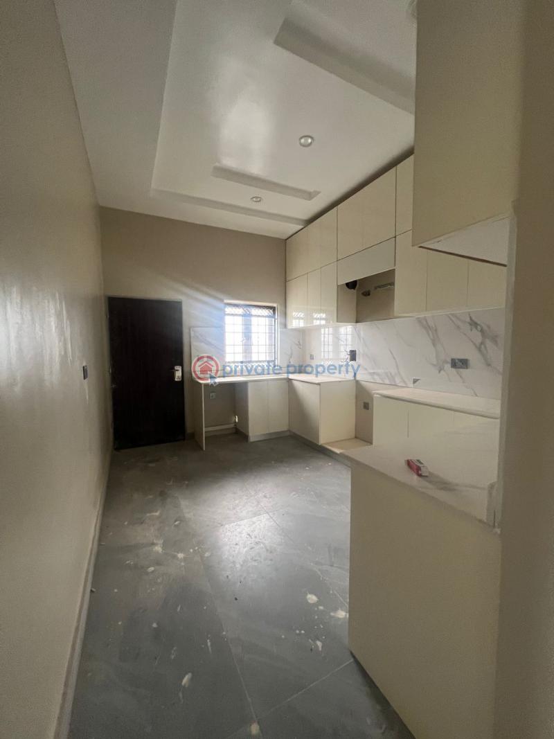 4 bedroom Terraced Duplex For Rent Guzape Abuja Phase 1  - 3