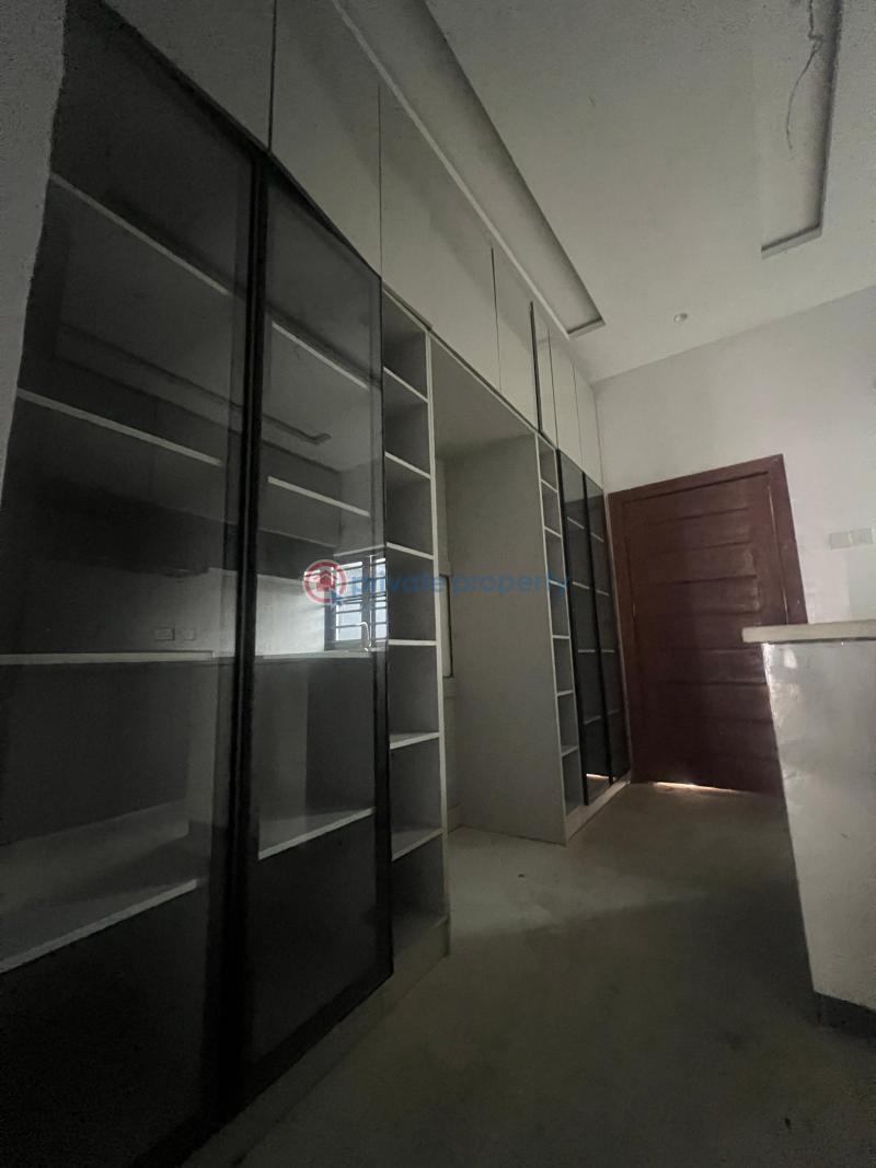 4 bedroom Semi detached Duplex For Sale Omole Phase 1 Berger Ojodu Lagos - 6