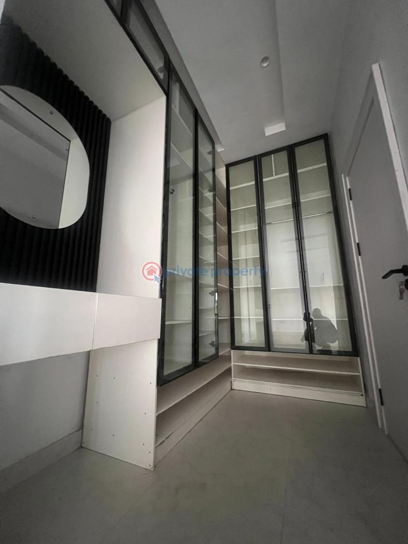 4 bedroom Semi detached Duplex For Sale Omole Phase 1 Berger Ojodu Lagos - 13