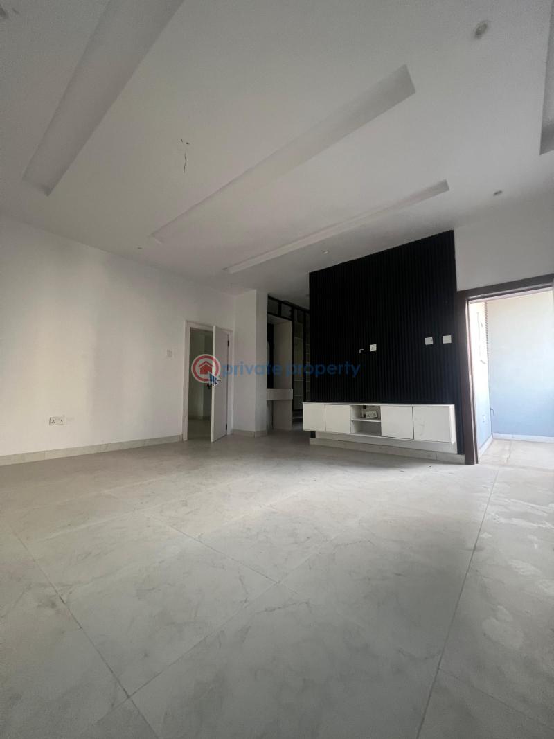 4 bedroom Semi detached Duplex For Sale Omole Phase 1 Berger Ojodu Lagos - 11