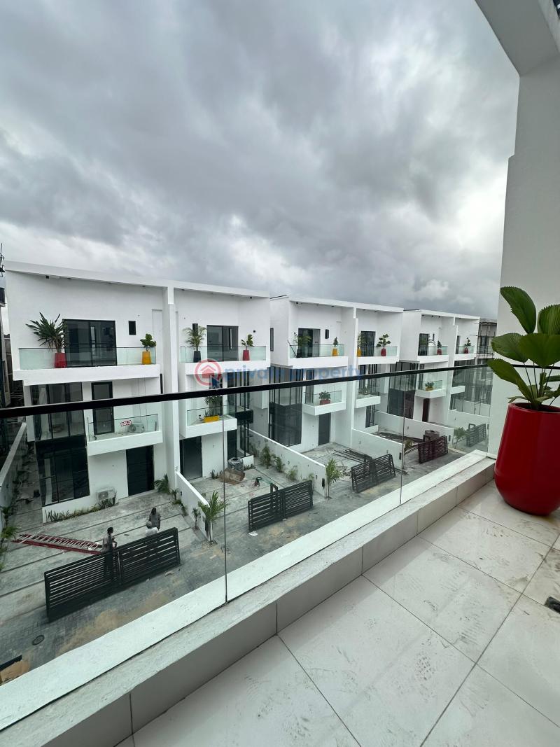 4 bedroom Semi detached Duplex For Sale 4 Ikota Lekki Lagos - 5