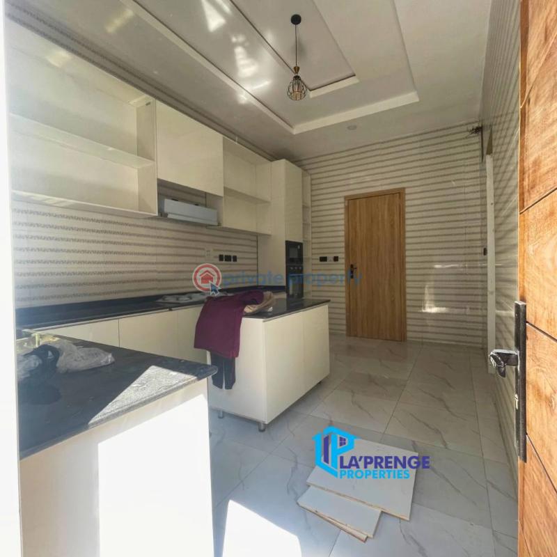 5 bedroom Detached Duplex For Sale Sangotedo Axis Lekki Phase 2 Lagos - 7