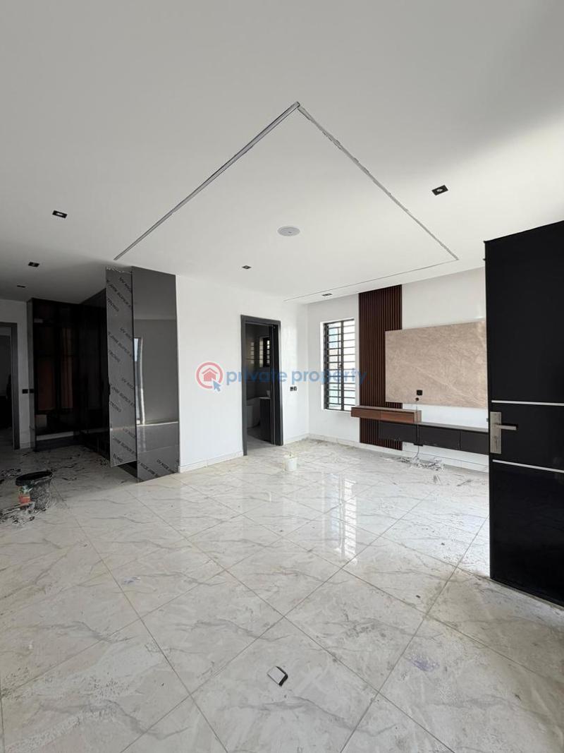 5 bedroom Semi detached Duplex For Sale Ikota Lekki Lagos - 3
