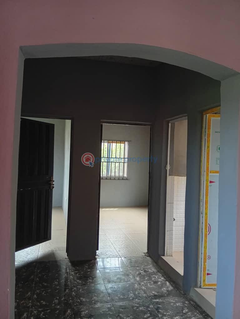 10 bedroom Block Of Flats For Sale Edu Idioke, Agbara Lagos Extension Ogun - 7