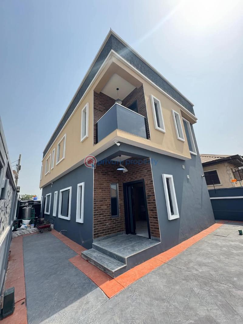 3 bedroom Detached Duplex For Sale Taodak Estate Ifako-Gbagada Lagos