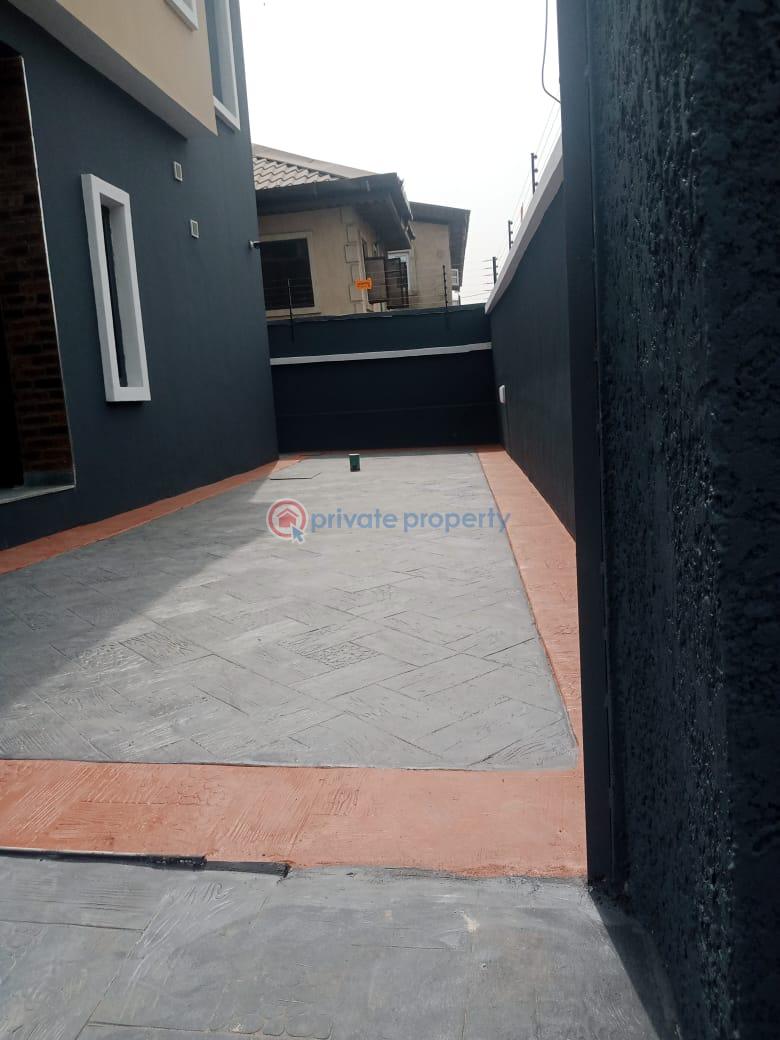 Exclusive finished 3 bedroom fully detached duplex with a room self contain bq - 1 3 bedroom Detached Duplex For Sale Taodak Estate, Kunle Ismail Street Off Yetunde Brown Street Ifako Gbagada Lagos - 1