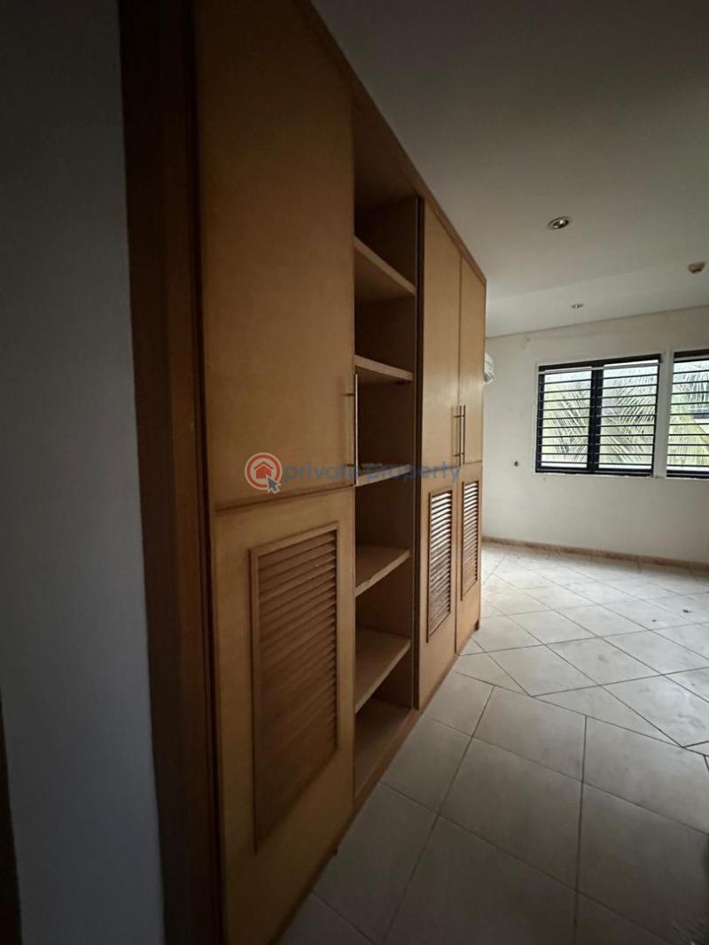 2 bedroom Block Of Flats For Rent Banana Island Ikoyi Lagos - 15