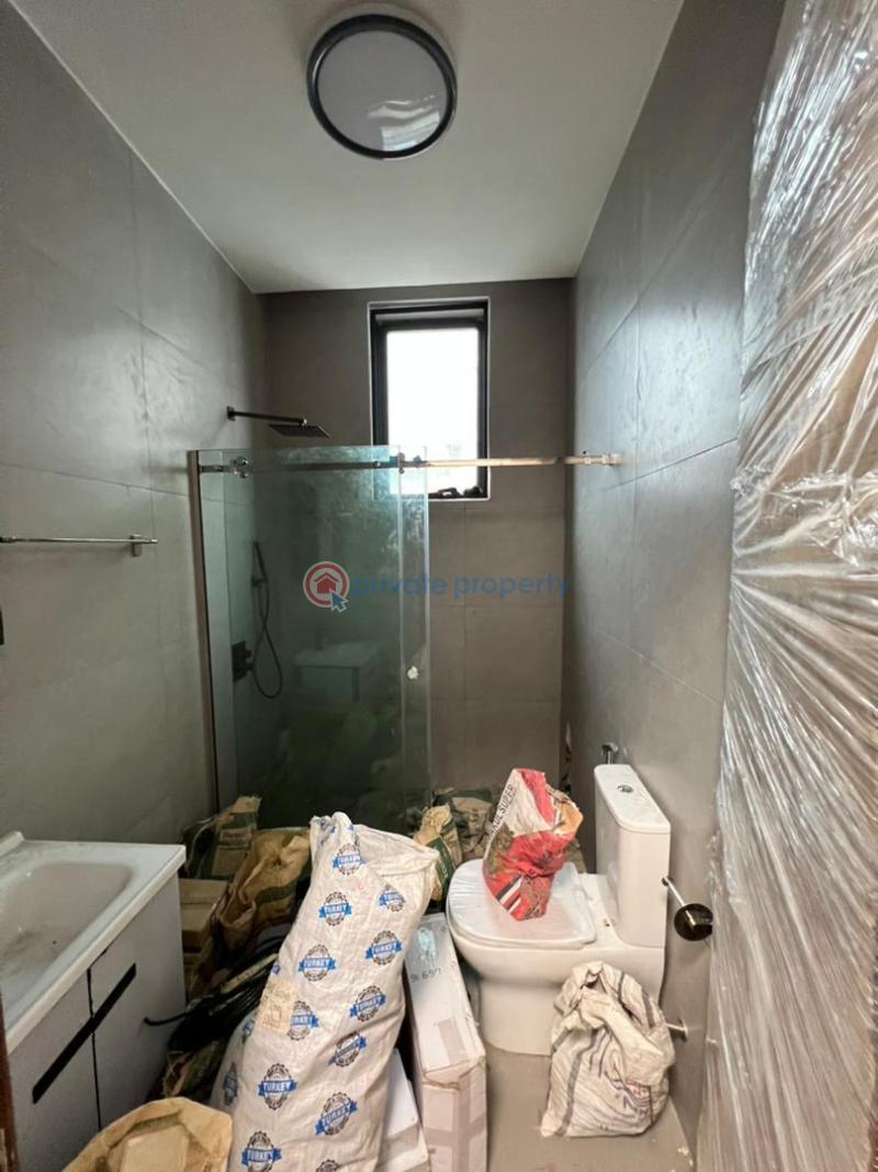 5 bedroom Detached Duplex For Sale Banana Island Ikoyi Lagos - 8