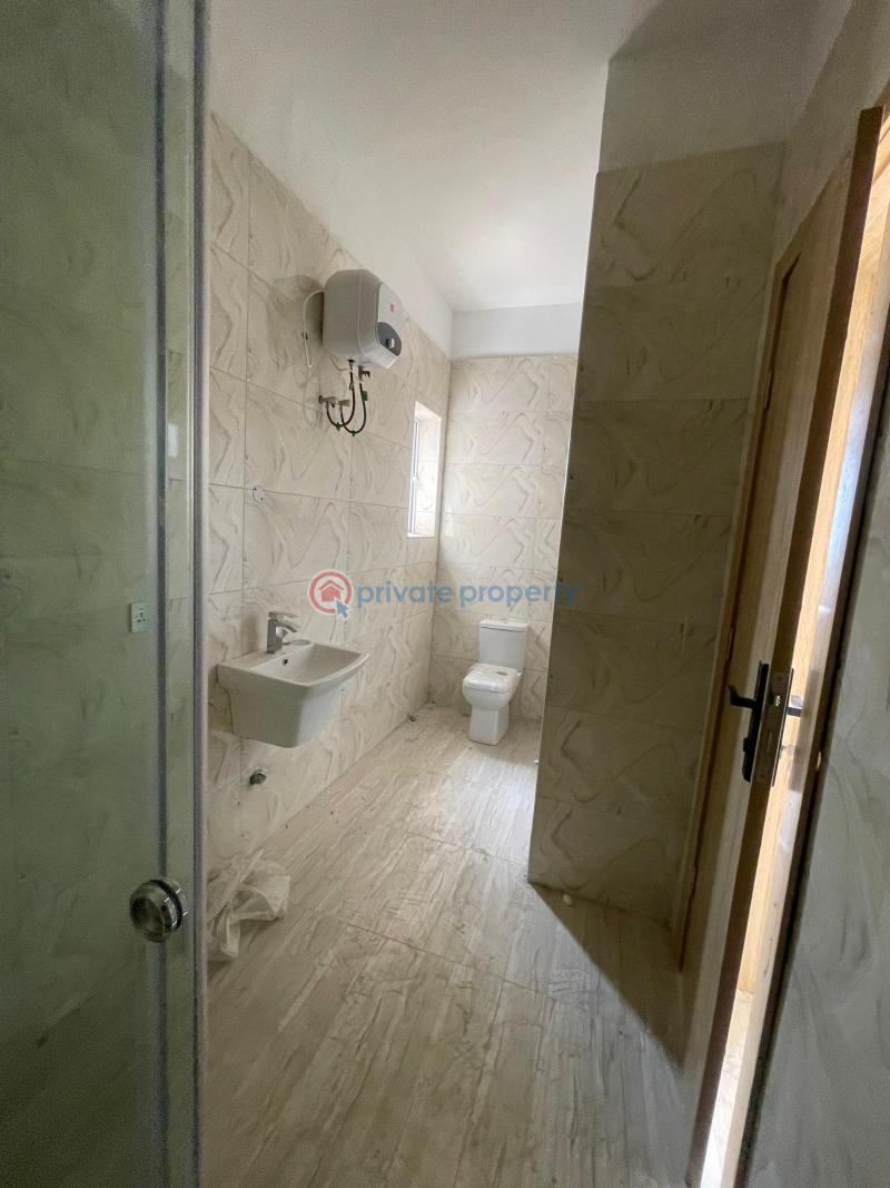 3 bedroom Maisonette For Sale Chief Collins Street, Lekki Phase 1 Lekki Phase 1 Lagos - 2