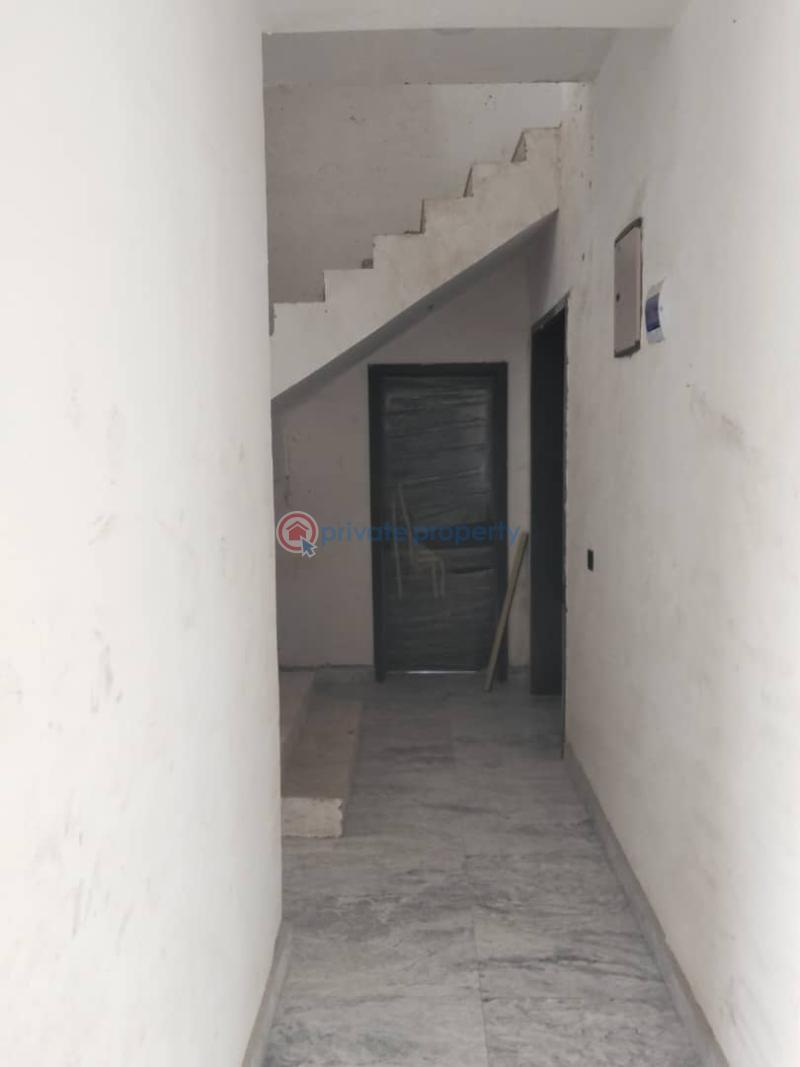3 bedroom Semi detached Duplex For Sale Maitama Very Close To Maitama Close Maitama Abuja Phase 1  - 3