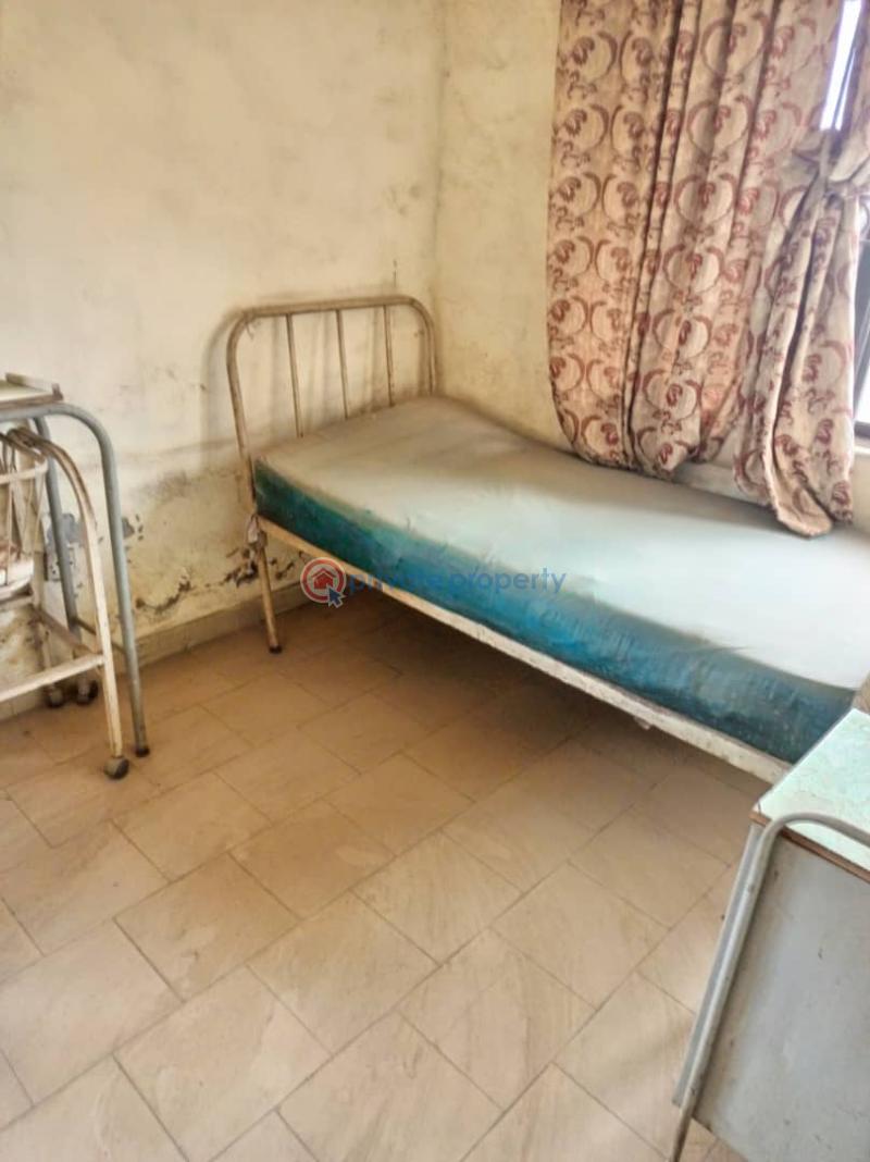10 bedroom Commercial Property For Sale Alakuko Ojokoro Abule Egba Lagos - 9