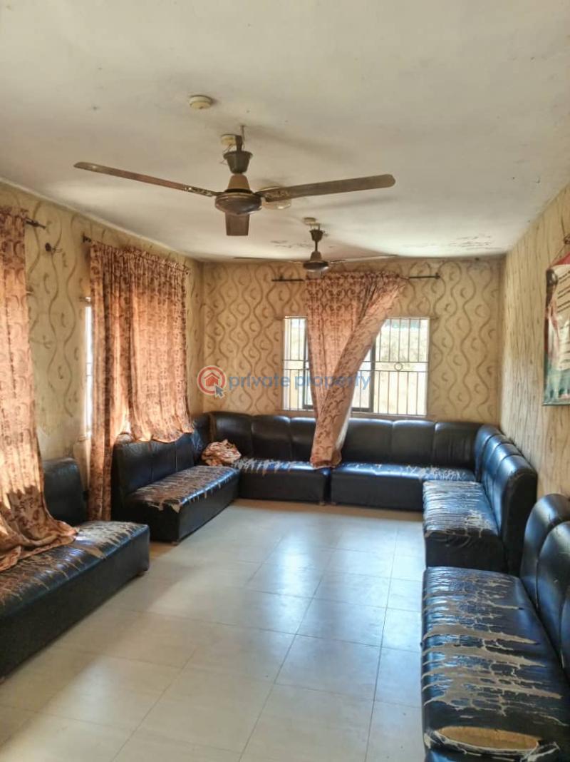 10 bedroom Commercial Property For Sale Alakuko Ojokoro Abule Egba Lagos - 8