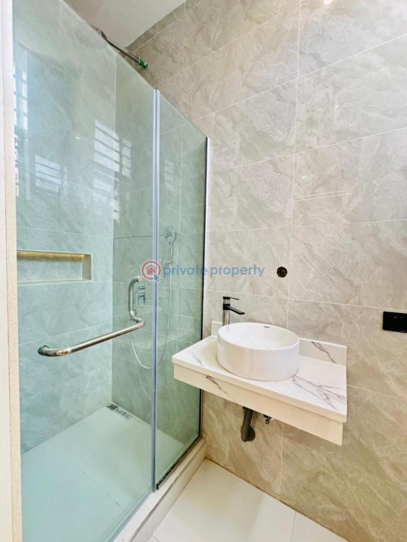 5 bedroom Detached Duplex For Sale Chevron Drive Lekki Lagos - 11