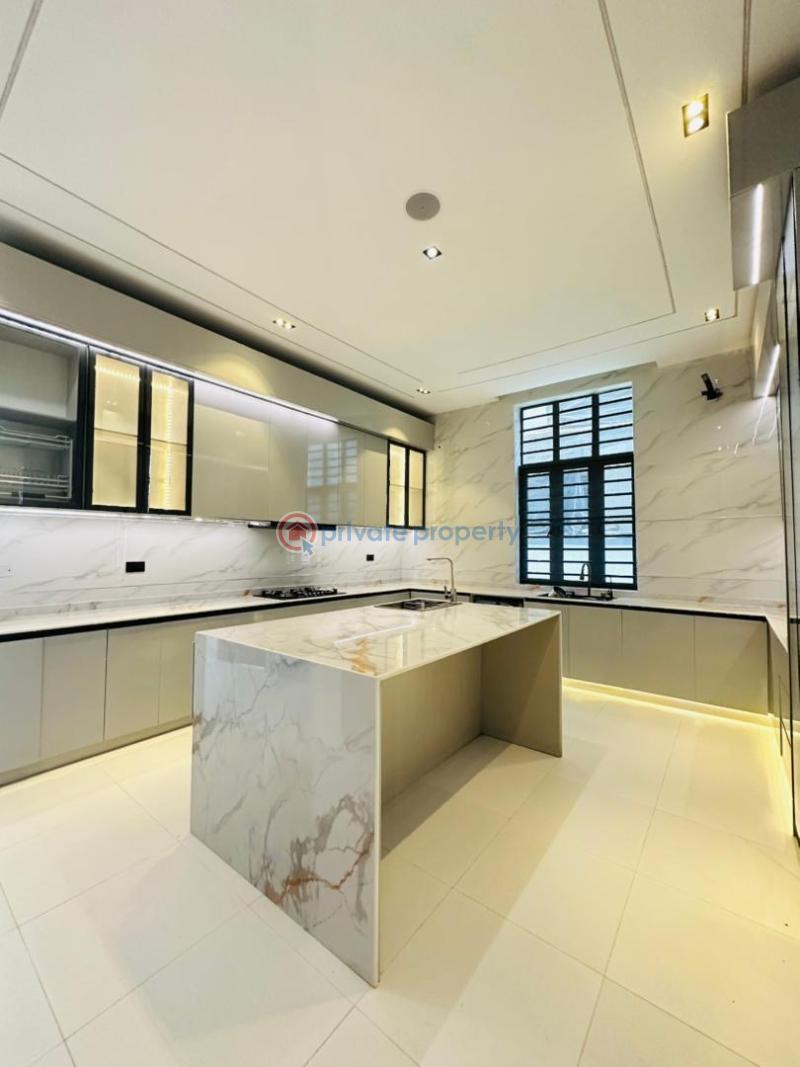 5 bedroom Detached Duplex For Sale Chevron Drive Lekki Lagos - 4