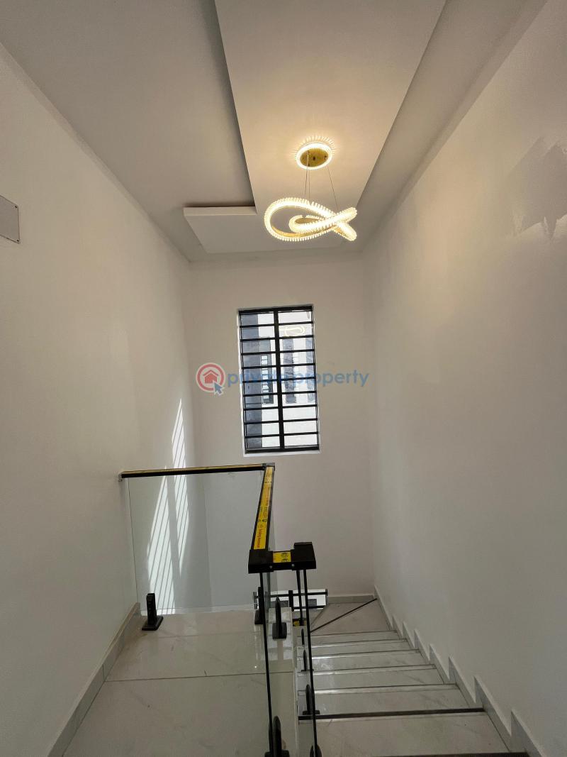 5 bedroom Detached Duplex For Sale Omole Phase 1 Ikeja Lagos - 6