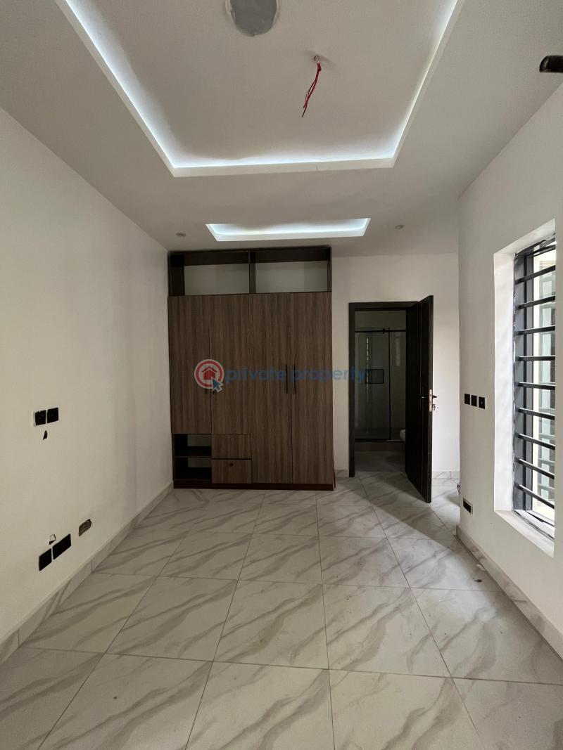 5 bedroom Detached Duplex For Sale Omole Phase 1 Ikeja Lagos - 7