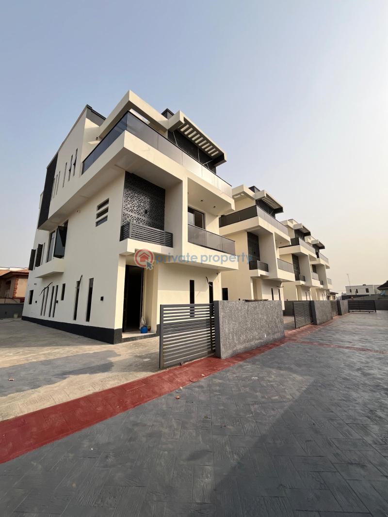 5 bedroom Detached Duplex For Sale Omole Phase 1 Ikeja Lagos - 10
