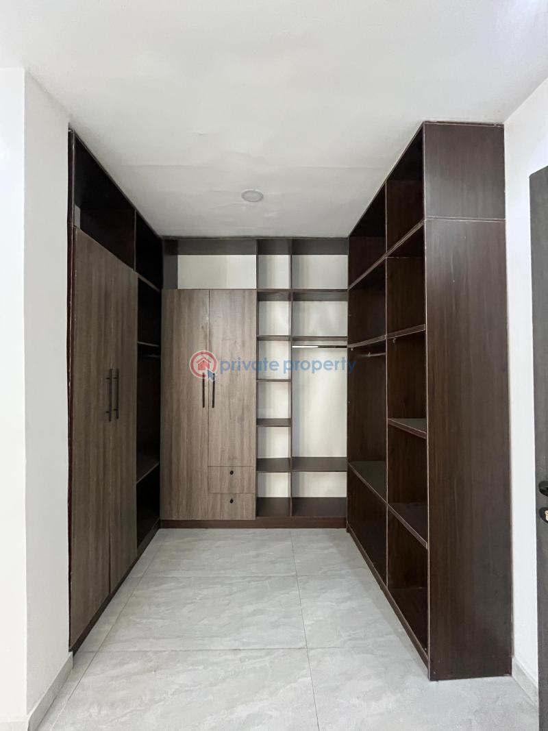5 bedroom Detached Duplex For Sale Omole Phase 1 Ikeja Lagos - 4