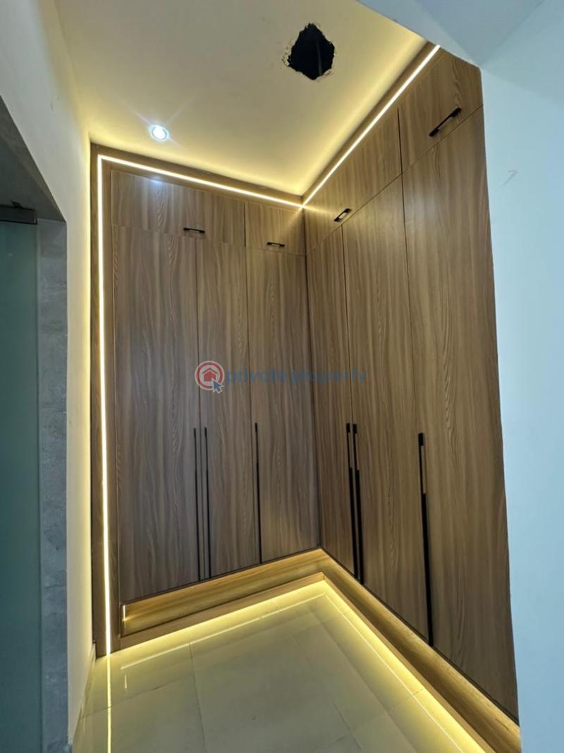 6 bedroom Detached Duplex For Sale Lekki Phase 1 Lagos - 18