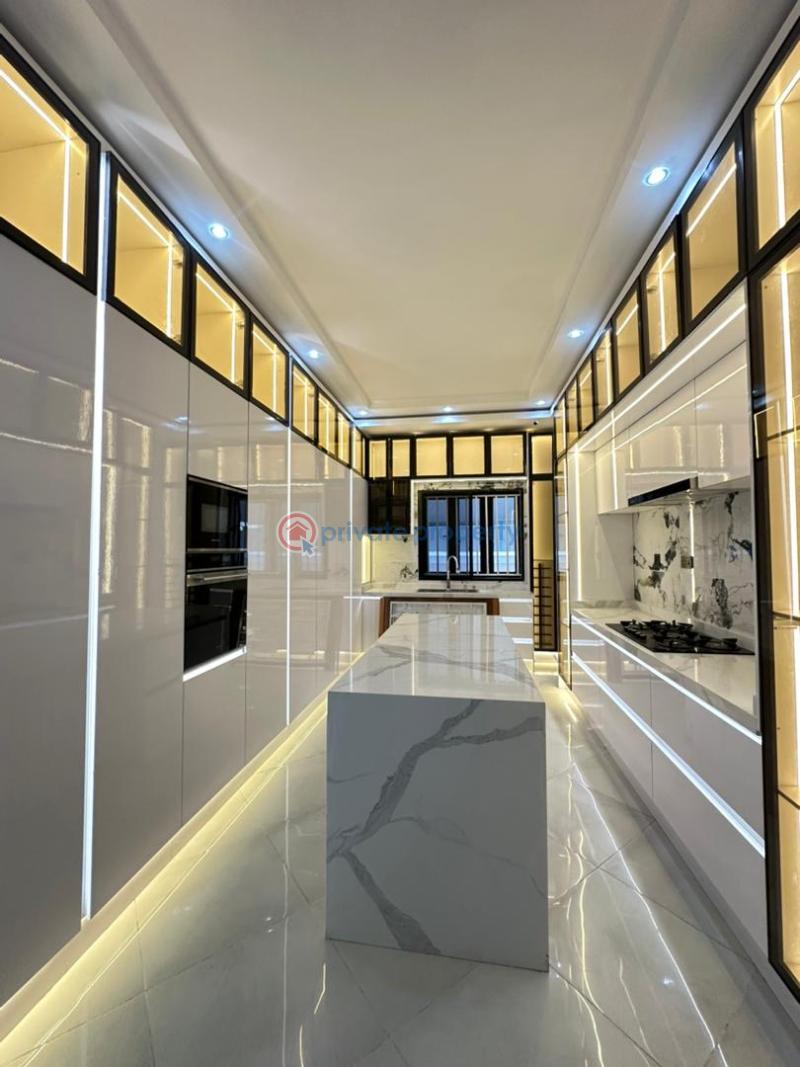 6 bedroom Detached Duplex For Sale Lekki Phase 1 Lagos - 3