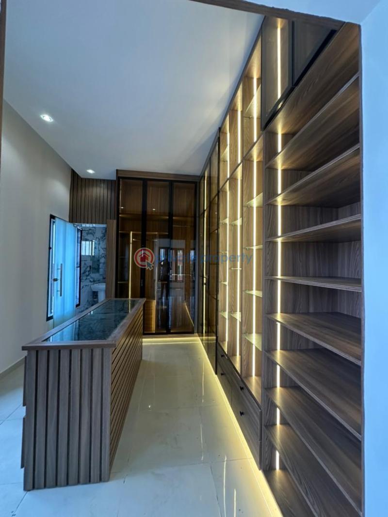 6 bedroom Detached Duplex For Sale Lekki Phase 1 Lagos - 11